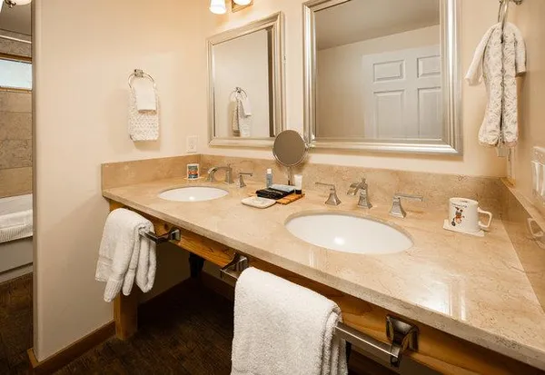 $1,695,000 | 2081 Ponderosa Way, Murphys, CA 95247