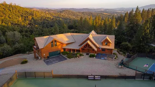 $1,695,000 | 2081 Ponderosa Way, Murphys, CA 95247