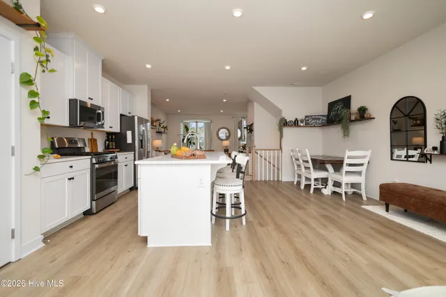 $2,800 | 302 Lydia Street, Moyock, NC 27958