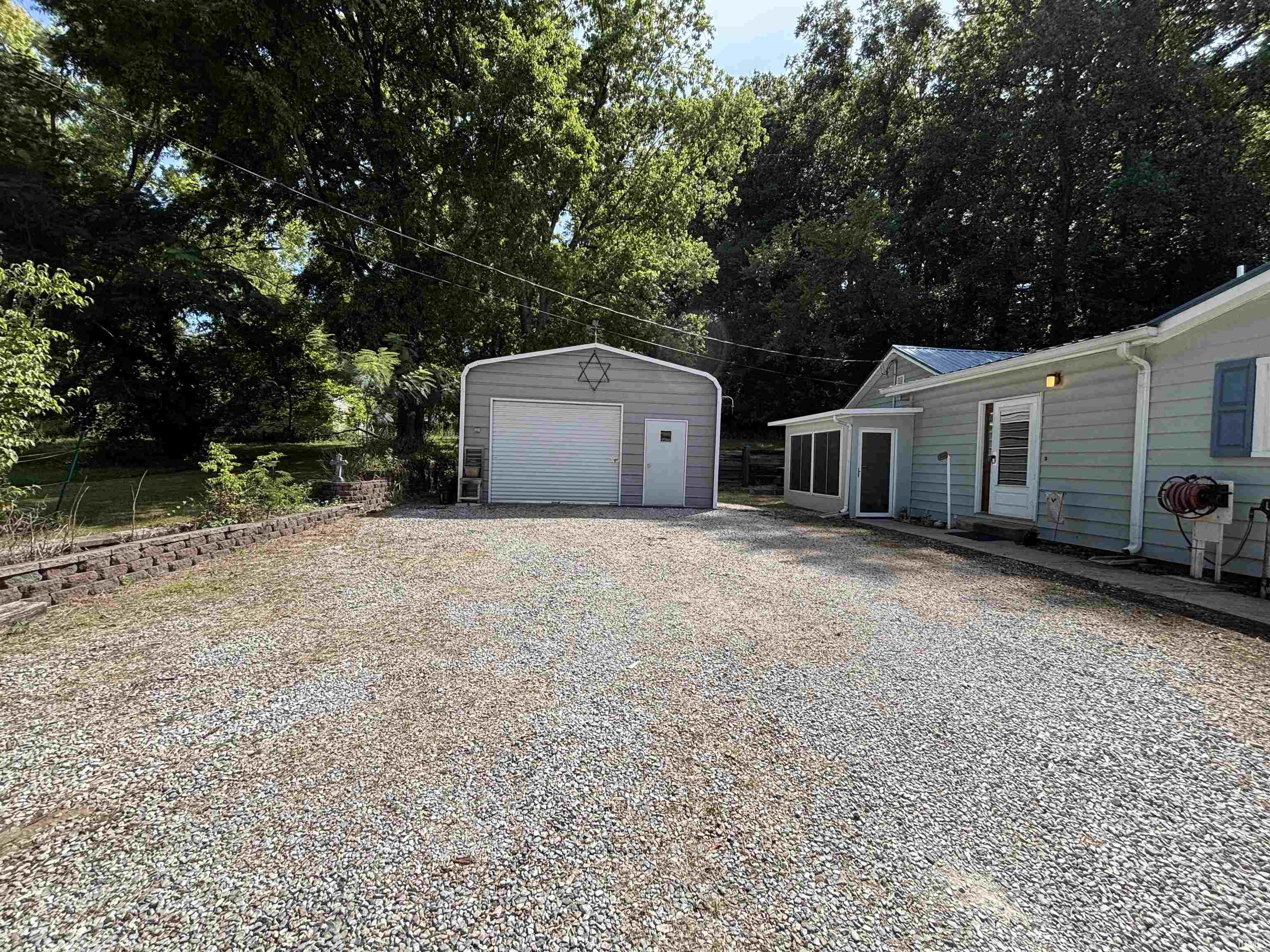 1920 Mackey Ferry Road Mount Vernon, IN 47620 - Photo 23 of 28 Gallery Image 23