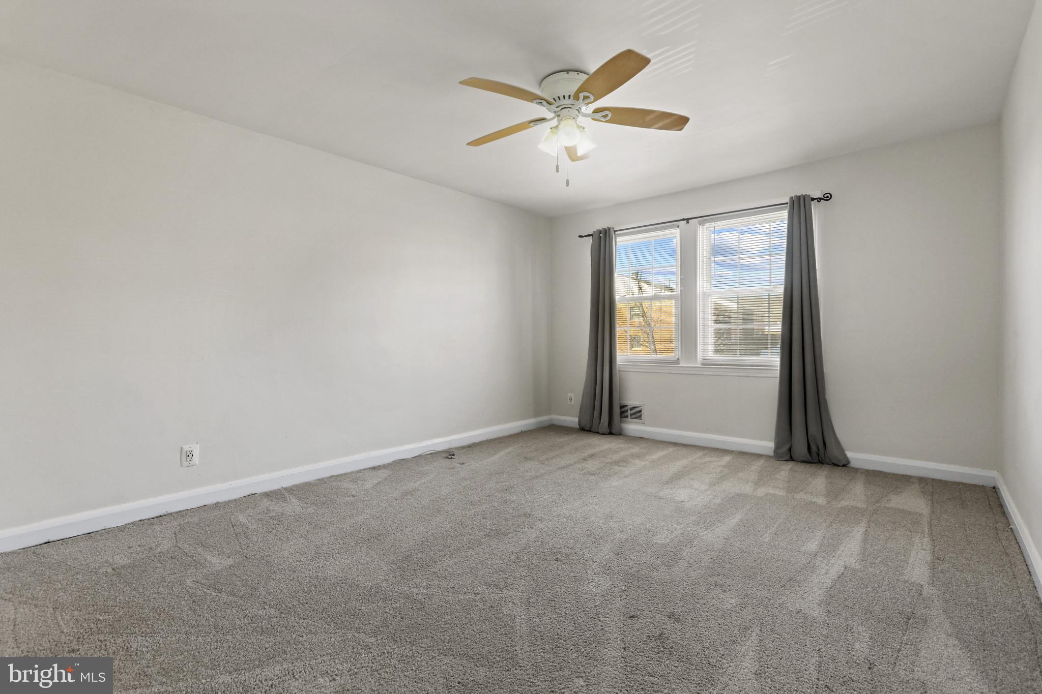 1509 Upshire Road Baltimore, MD 21218 - Photo 11 of 29