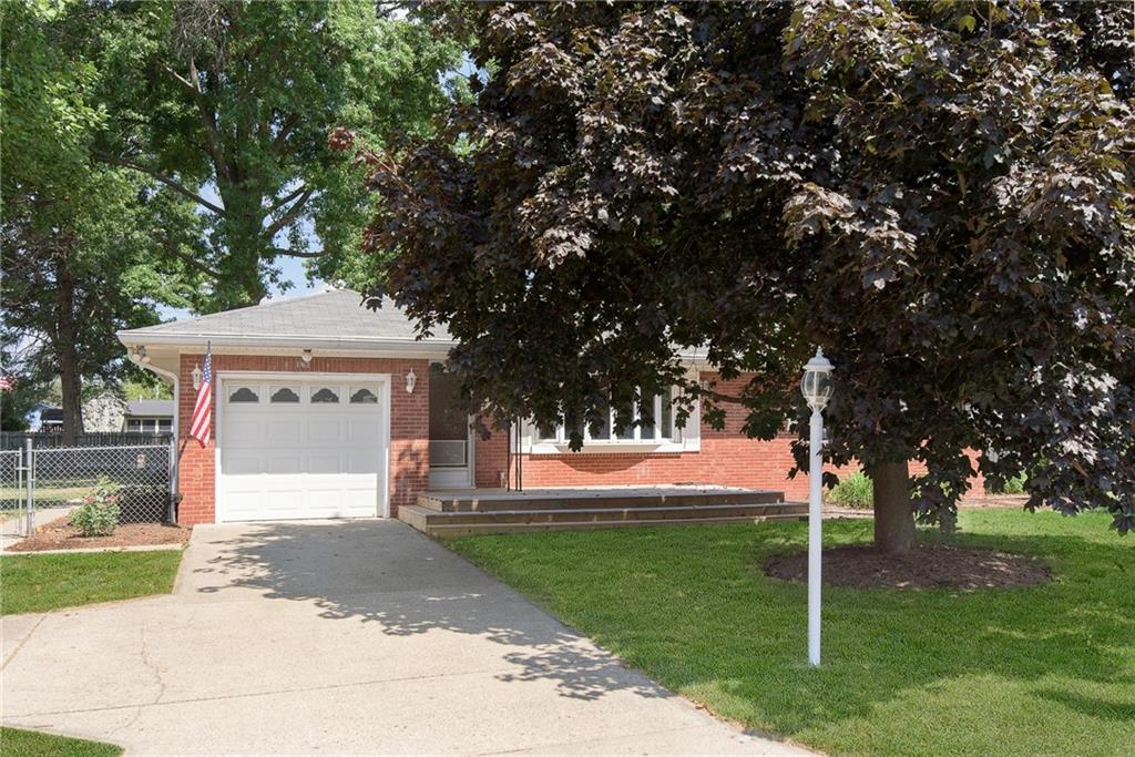 126 Grandison Road Greenfield, IN 46140 - Photo 1 of 25 Gallery Image 1