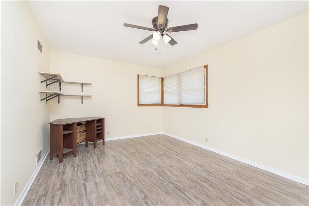 126 Grandison Road Greenfield, IN 46140 - Photo 14 of 25 Gallery Image 14