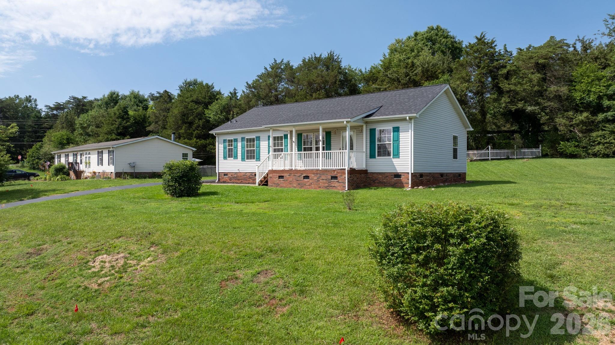 952 Eastern Ridge Drive Newton, NC 28658 - Photo 23 of 48