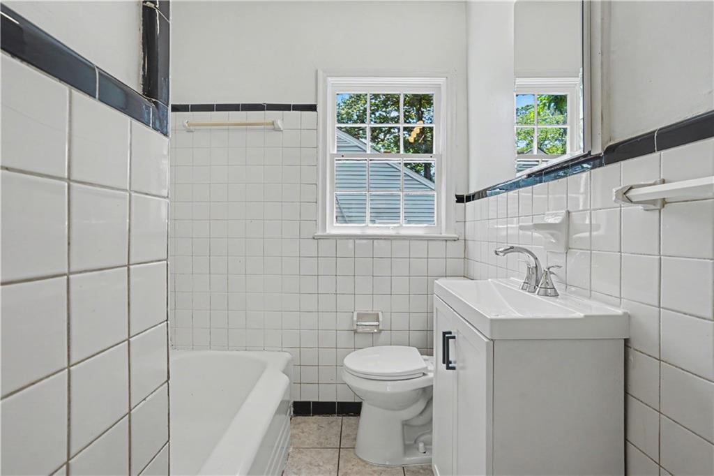 2767 Joyce Avenue Decatur, GA 30032 - Photo 12 of 24 Gallery Image 12