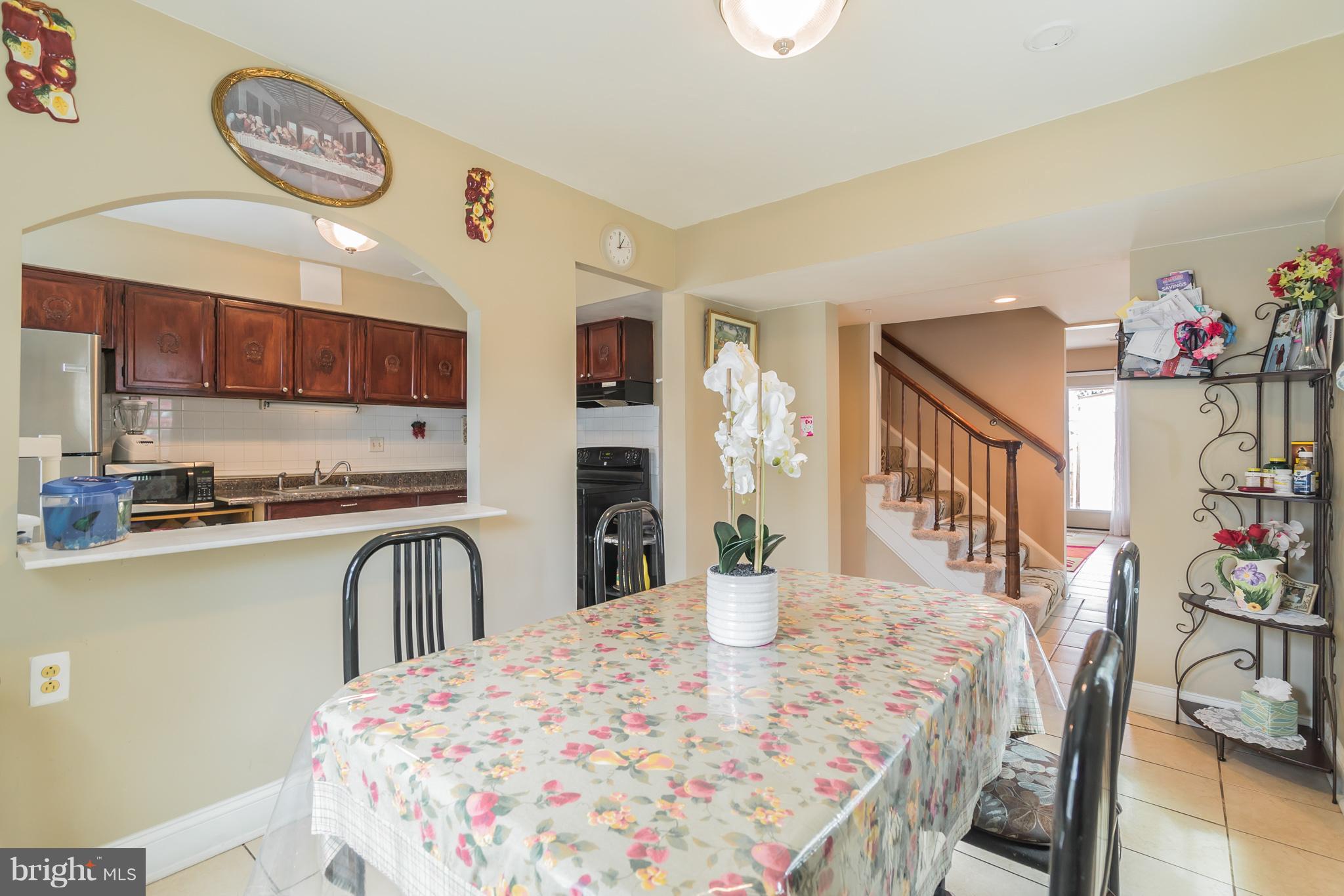 9383 Taney Road Manassas, VA 20110 - Photo 12 of 24 Dining Room