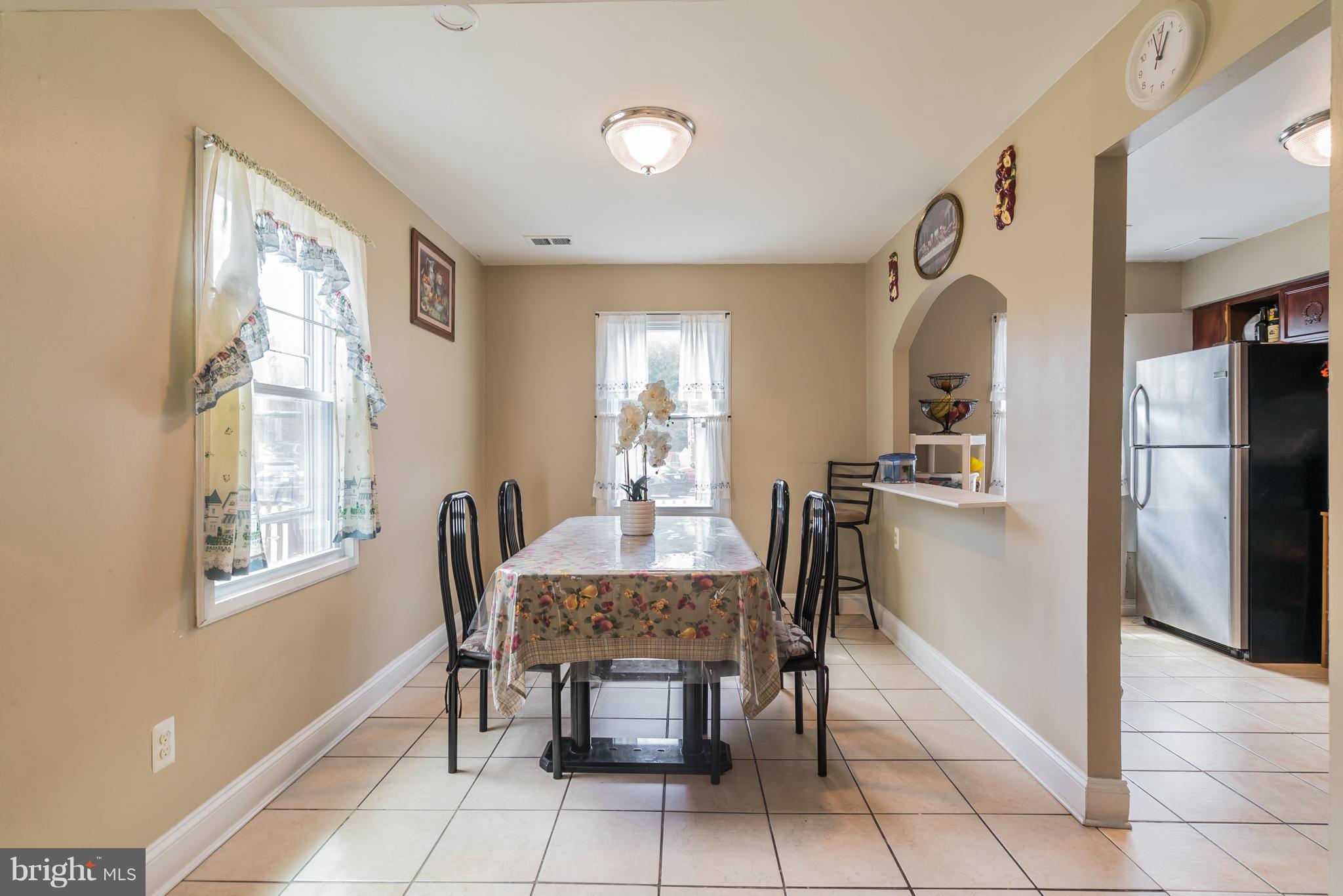 9383 Taney Road Manassas, VA 20110 - Photo 7 of 24 Dining Room