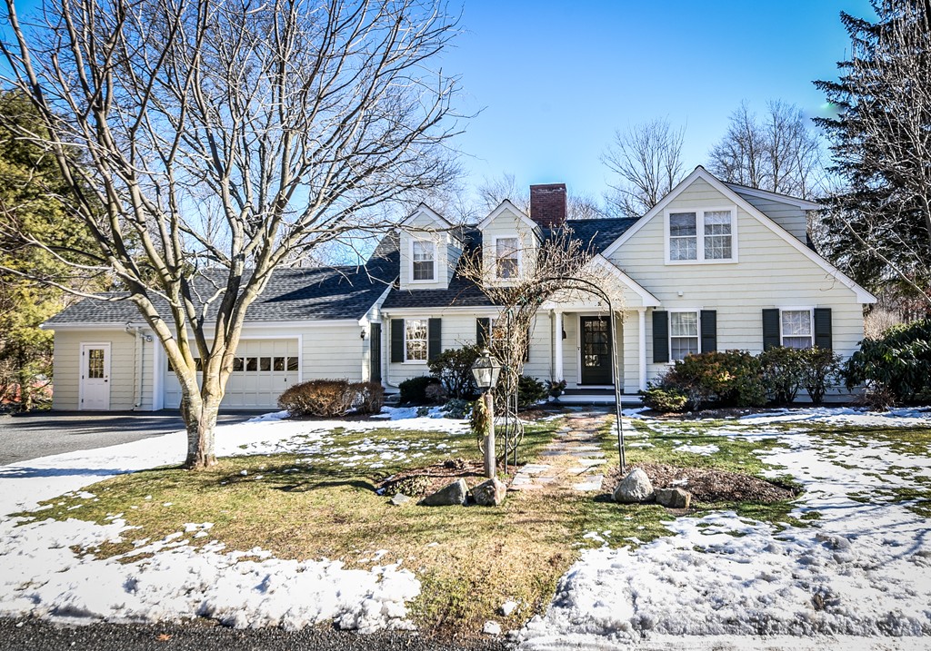 2 Dudley Road Wellesley, MA 02481 - Photo 1 of 28 Gallery Image 1
