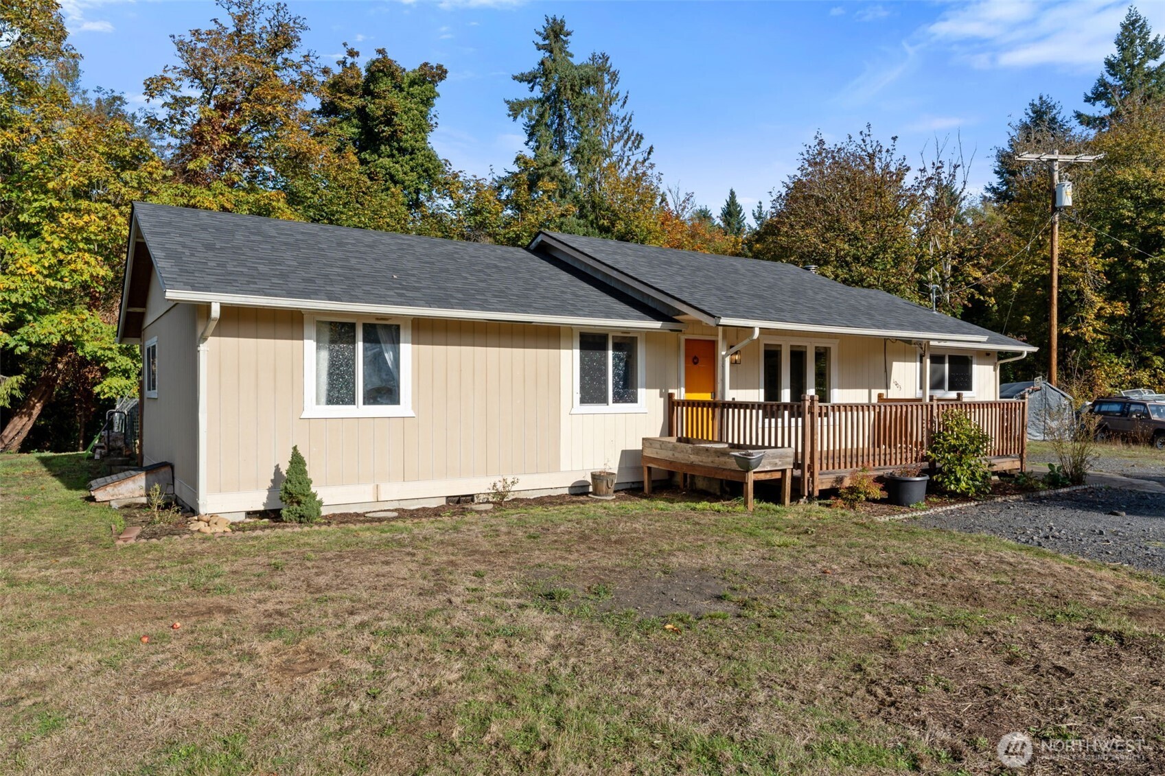 1003 Northwest Dexter Avenue Winlock, WA 98596 - Photo 27 of 39 a house view with a outdoor space