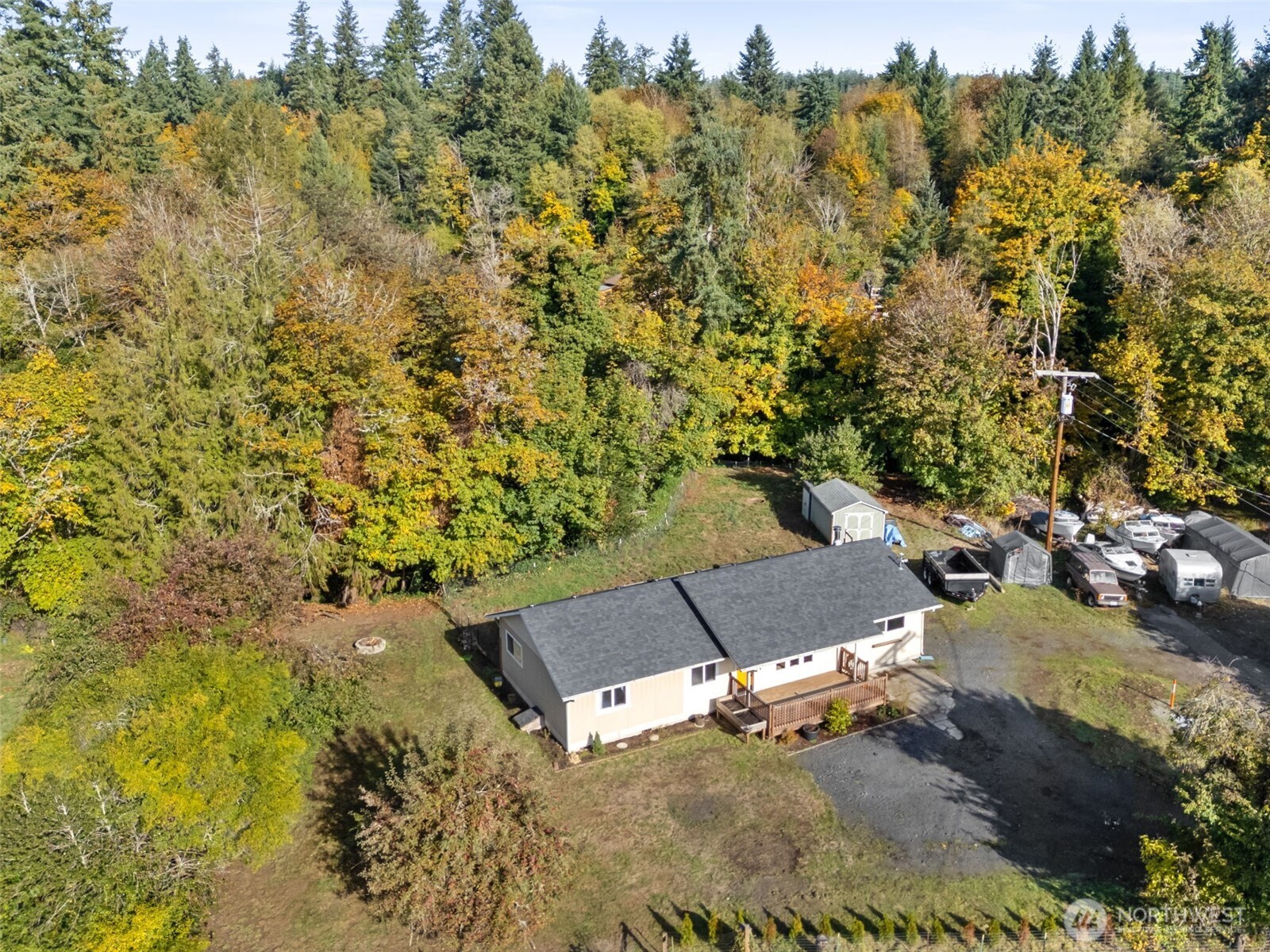 1003 Northwest Dexter Avenue Winlock, WA 98596 - Photo 36 of 39 an aerial view of a house with a yard