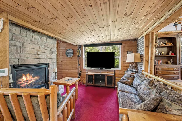 $165,000 | N11857 Deer Lake Road, Athelstane, WI 54104