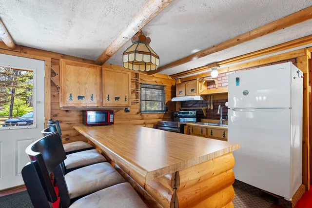 $165,000 | N11857 Deer Lake Road, Athelstane, WI 54104