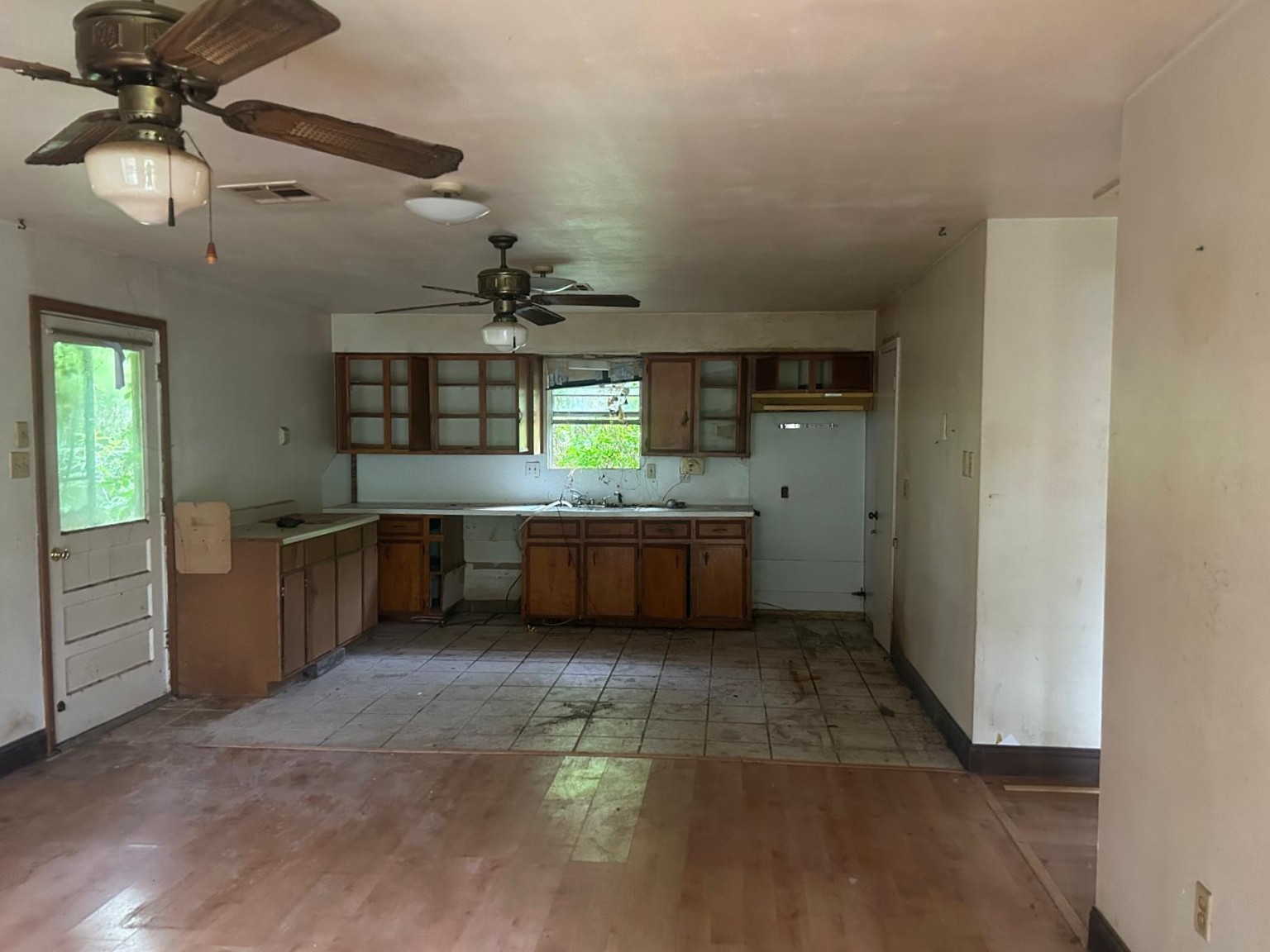 164 Cypress Street Huffman, TX 77336 - Photo 4 of 19
