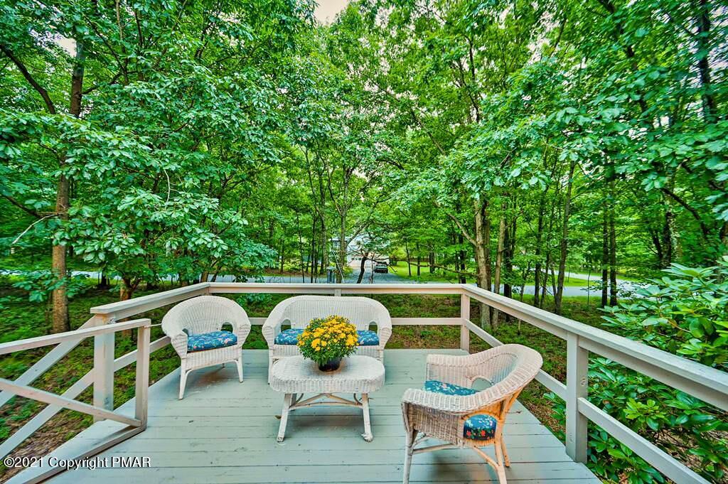 168 Shenkel Road Effort, PA 18330 - Photo 53 of 64 a view of an outdoor sitting area with furniture