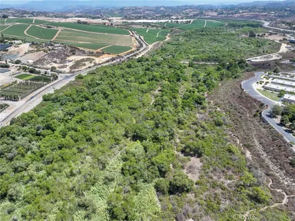 a sign that is on the side of the road