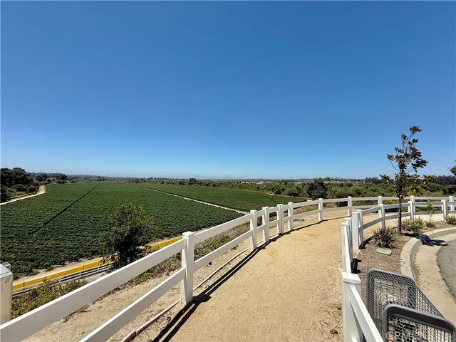 $1,499,950 | 5572 Thoroughbred Street, Oceanside, CA 92057