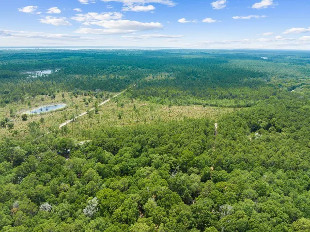 $250,000 | 3280 Freeport, Freeport, FL 32439