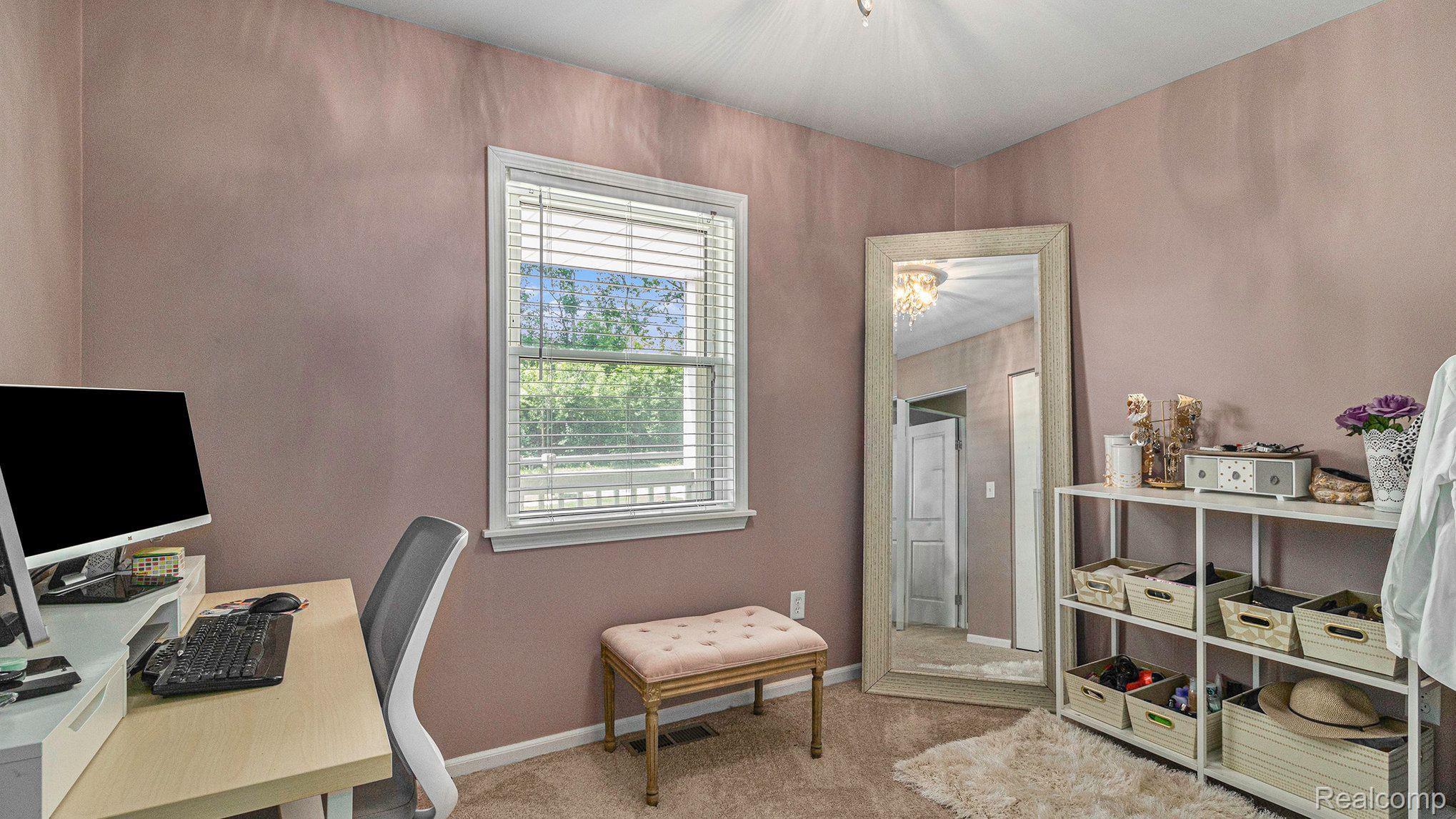 903 Brighton Lake Road Brighton, MI 48116 - Photo 7 of 16 Gallery Image 7