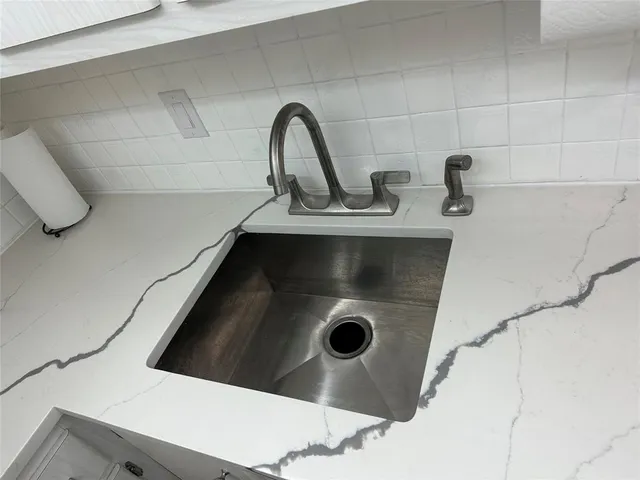 a close view of sink and tap