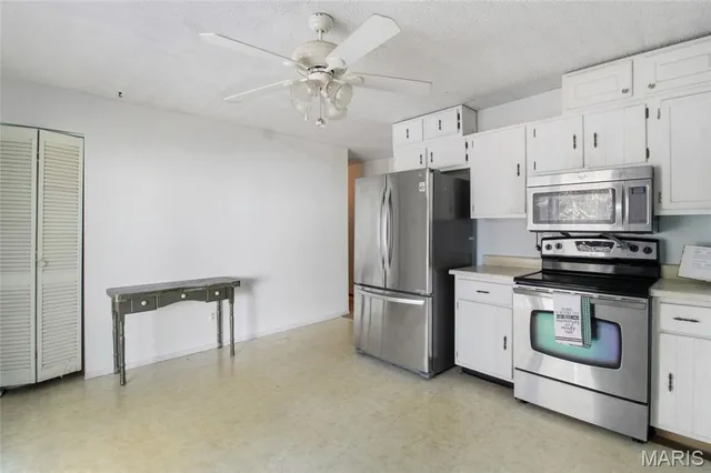 $205,000 | 5408 Lakeview Lane, Festus, MO 63028