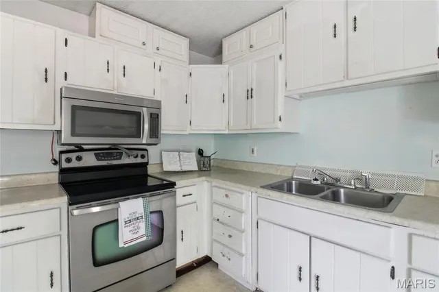 $205,000 | 5408 Lakeview Lane, Festus, MO 63028