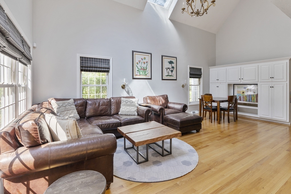 14 Hidden Brick Road Hopkinton, MA 01748 - Photo 10 of 42 Gallery Image 10