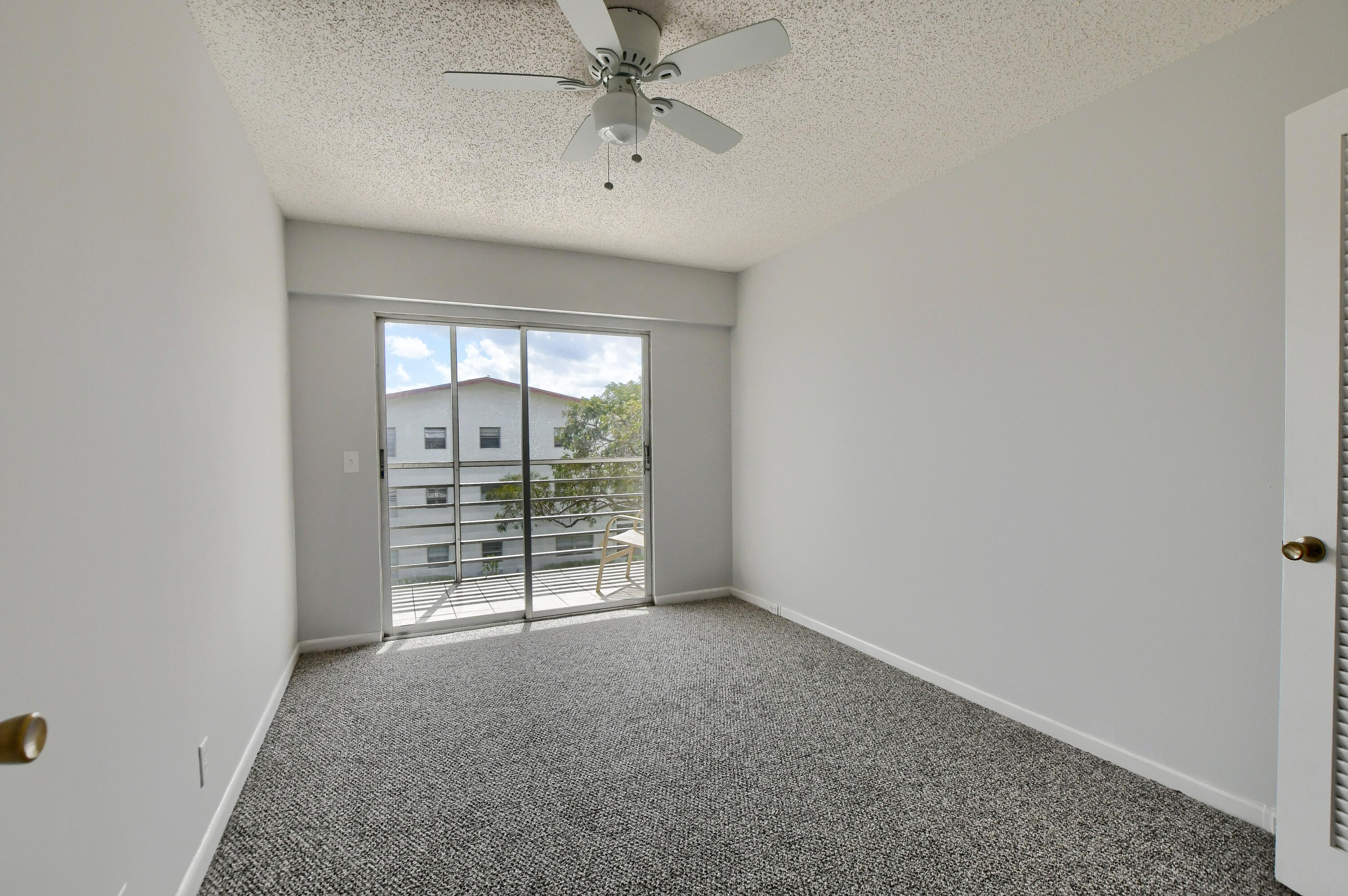 199 Brighton East Boca Raton, FL 33434 - Photo 15 of 23 EBF_3955-HDR(5)