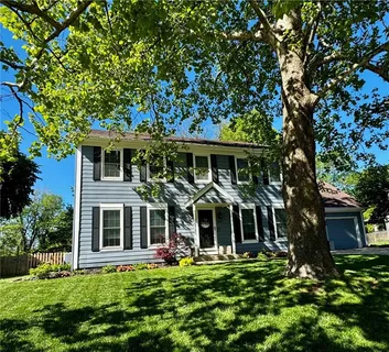 $425,000 | 309 North Mesquite Street, Olathe, KS 66061