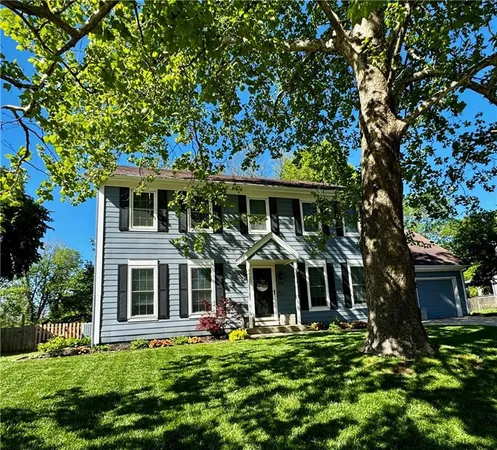 $425,000 | 309 North Mesquite Street, Olathe, KS 66061