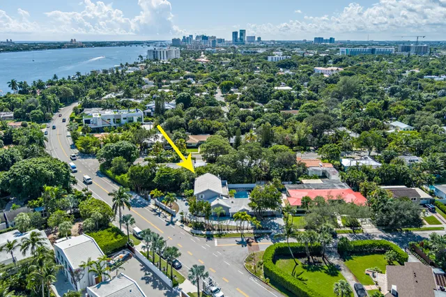 $4,800,000 | 3517 North Flagler Drive, West Palm Beach, FL 33407