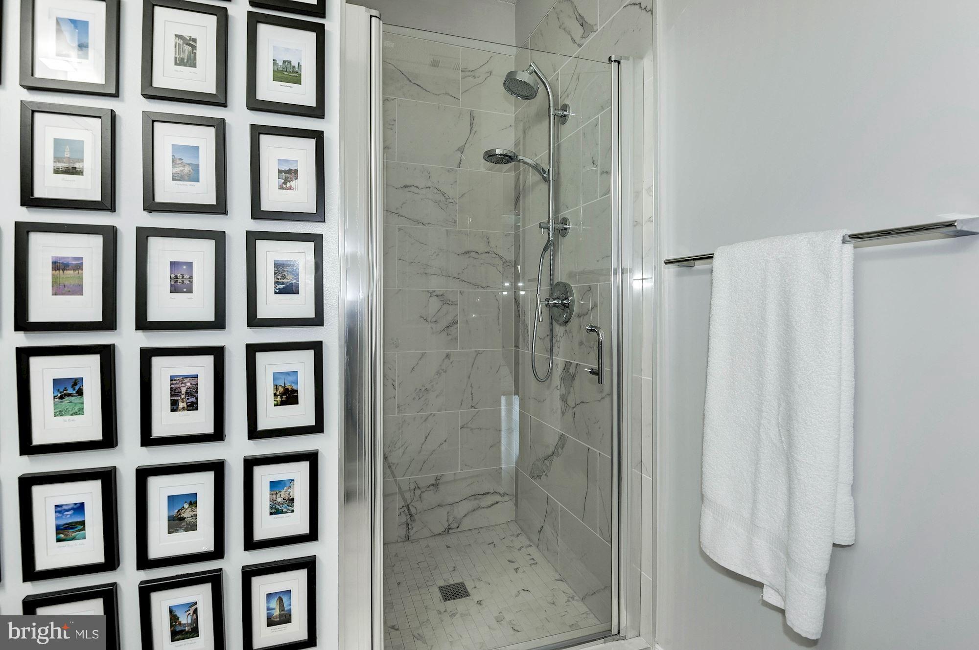 12016 Taliesin Place, Unit 22 Reston, VA 20190 - Photo 21 of 30 Remodeled Bath 2