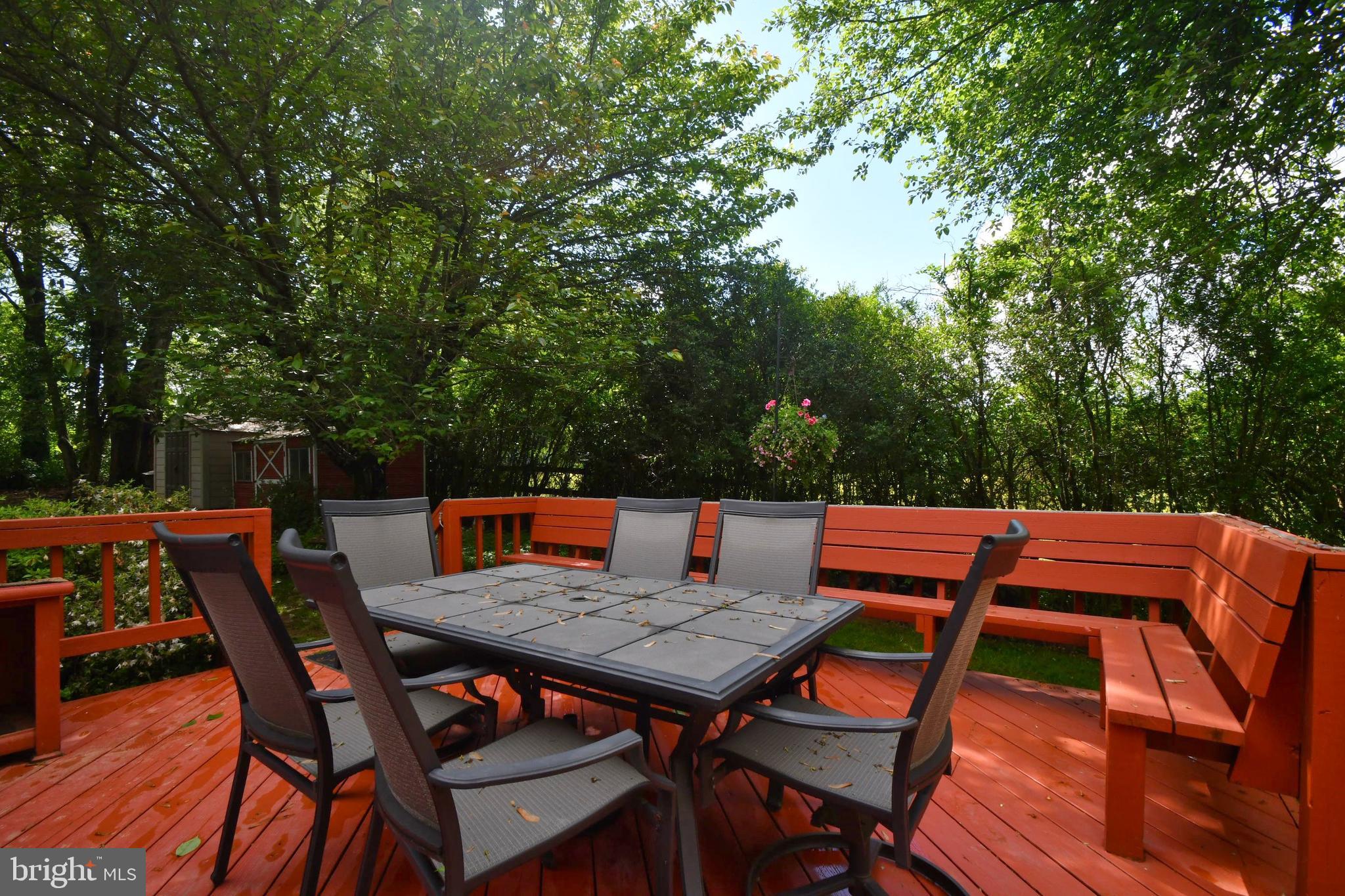 3620 Miller Road Street, MD 21154 - Photo 9 of 50 Built in benches on deck