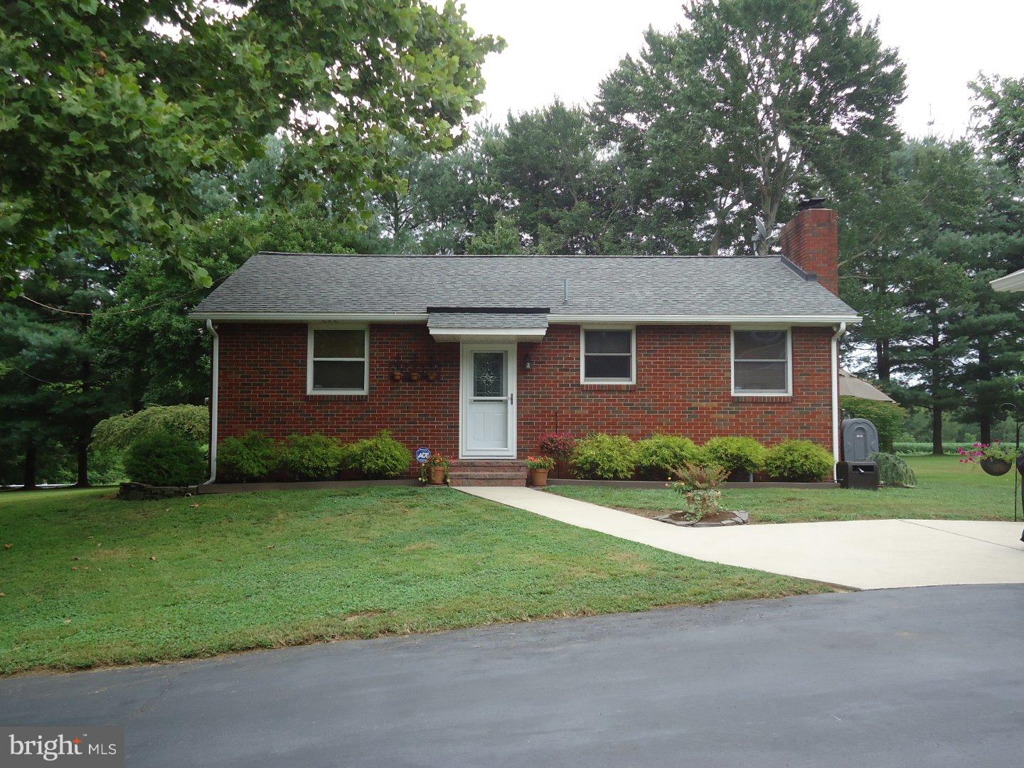 275 Pointers Auburn Road Mannington, NJ 08079 - Photo 3 of 23 View in Back