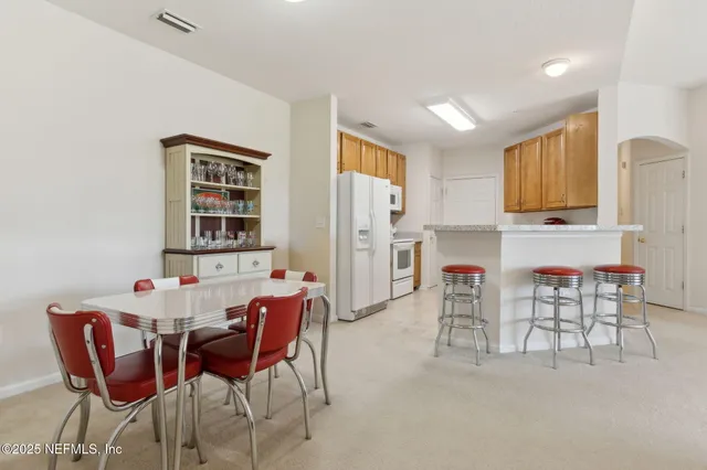 $179,000 | 785 Oakleaf Plantation Parkway, Unit 713, Orange Park, FL 32065