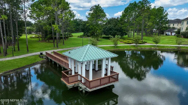 $179,000 | 785 Oakleaf Plantation Parkway, Unit 713, Orange Park, FL 32065