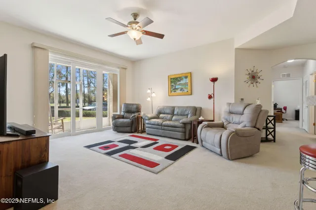 $179,000 | 785 Oakleaf Plantation Parkway, Unit 713, Orange Park, FL 32065