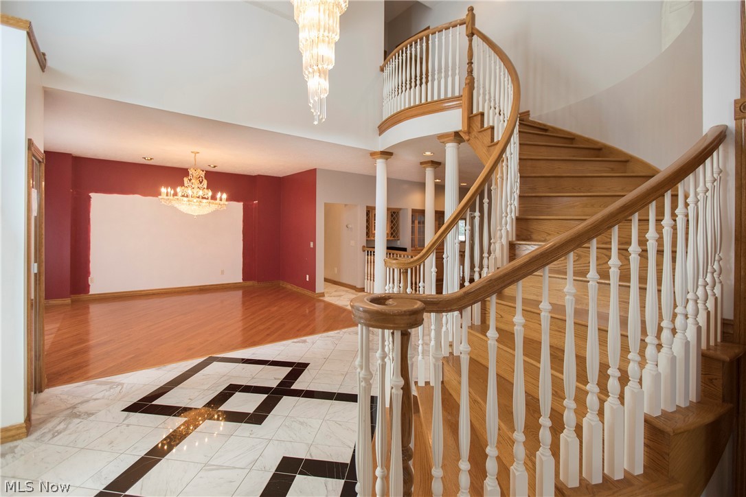 7228 Murray Ridge Road Elyria, OH 44035 - Photo 4 of 35 Gallery Image 4