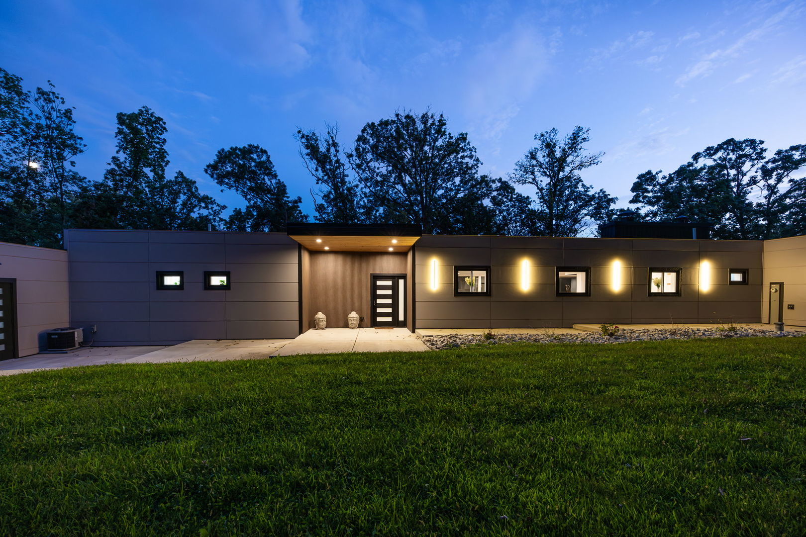 12604 South Pawnee Road Palos Park, IL 60464 - Photo 4 of 52 Gallery Image 4