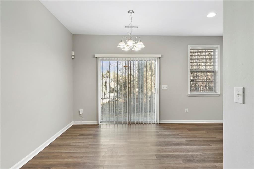 5430 Sable Bay Point Atlanta, GA 30349 - Photo 6 of 25