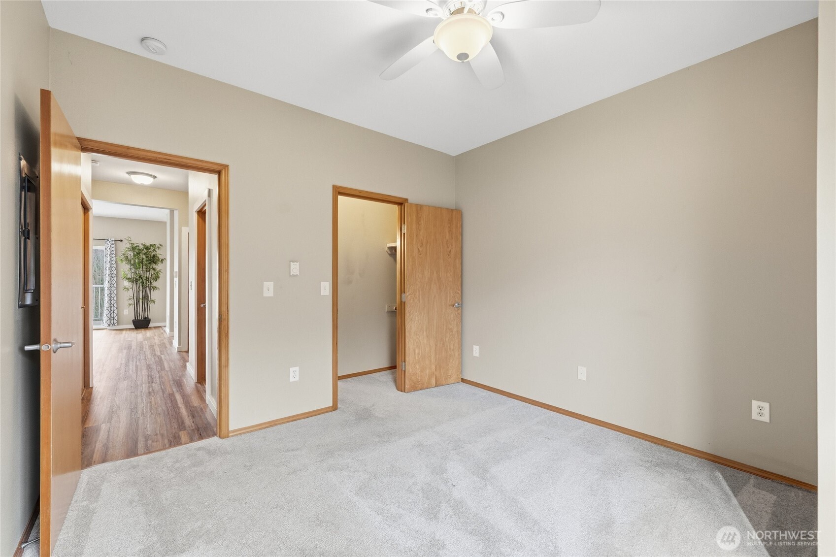 4637 Celia Way, Unit 201 Bellingham, WA 98226 - Photo 11 of 28