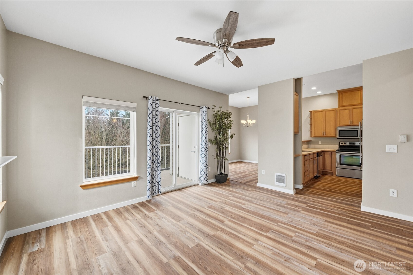 4637 Celia Way, Unit 201 Bellingham, WA 98226 - Photo 2 of 28