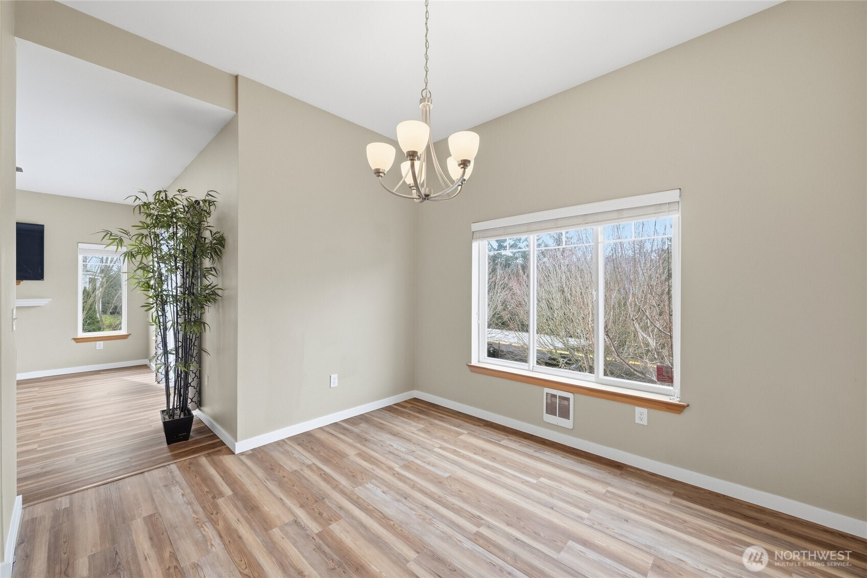 4637 Celia Way, Unit 201 Bellingham, WA 98226 - Photo 8 of 28