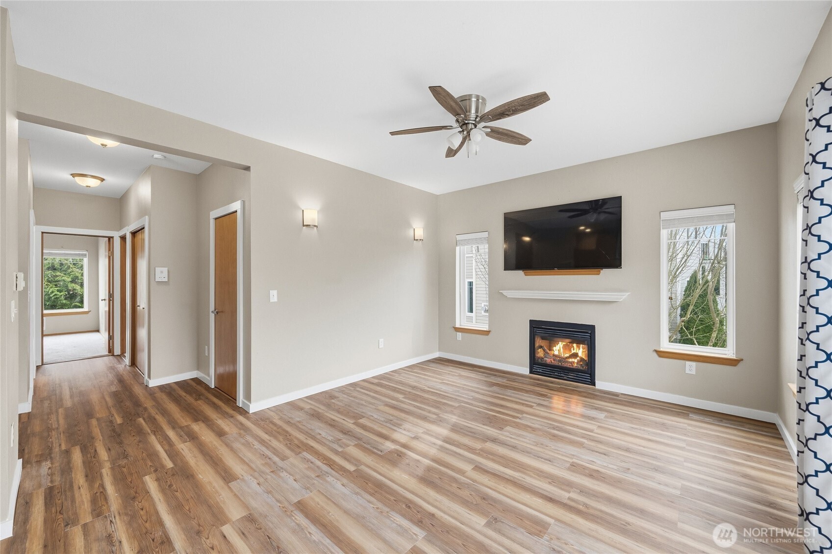 4637 Celia Way, Unit 201 Bellingham, WA 98226 - Photo 10 of 28