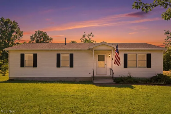 $475,000 | 6798 West River Road, Vermilion, OH 44089