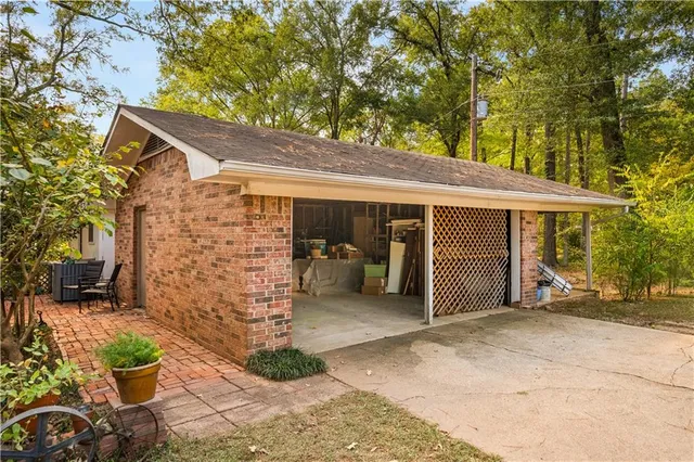 $439,000 | 147 Von Orange Lane, Natchitoches, LA 71457
