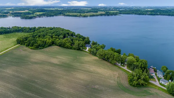 $1,700,000 | Tbd Warner Lane, Elysian, MN 56028