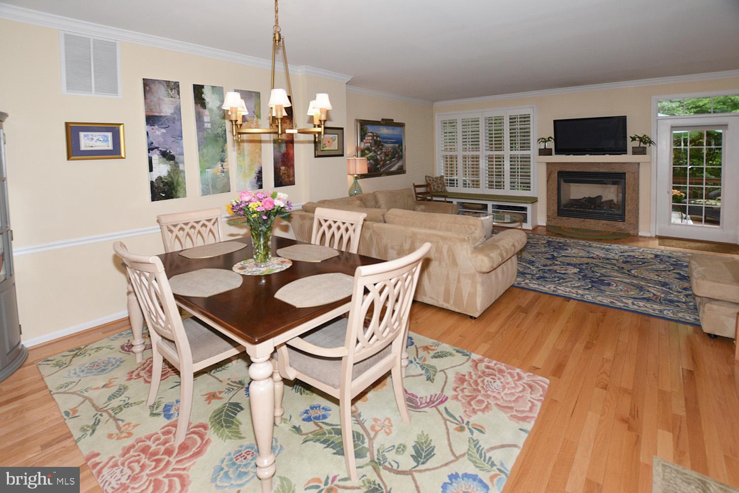11268 Fairwind Way Reston, VA 20190 - Photo 11 of 51