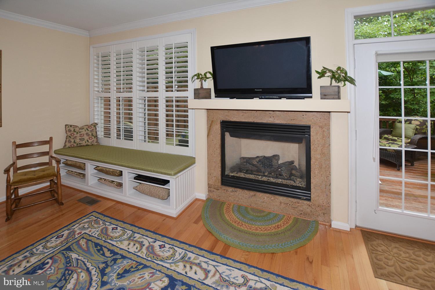11268 Fairwind Way Reston, VA 20190 - Photo 15 of 51
