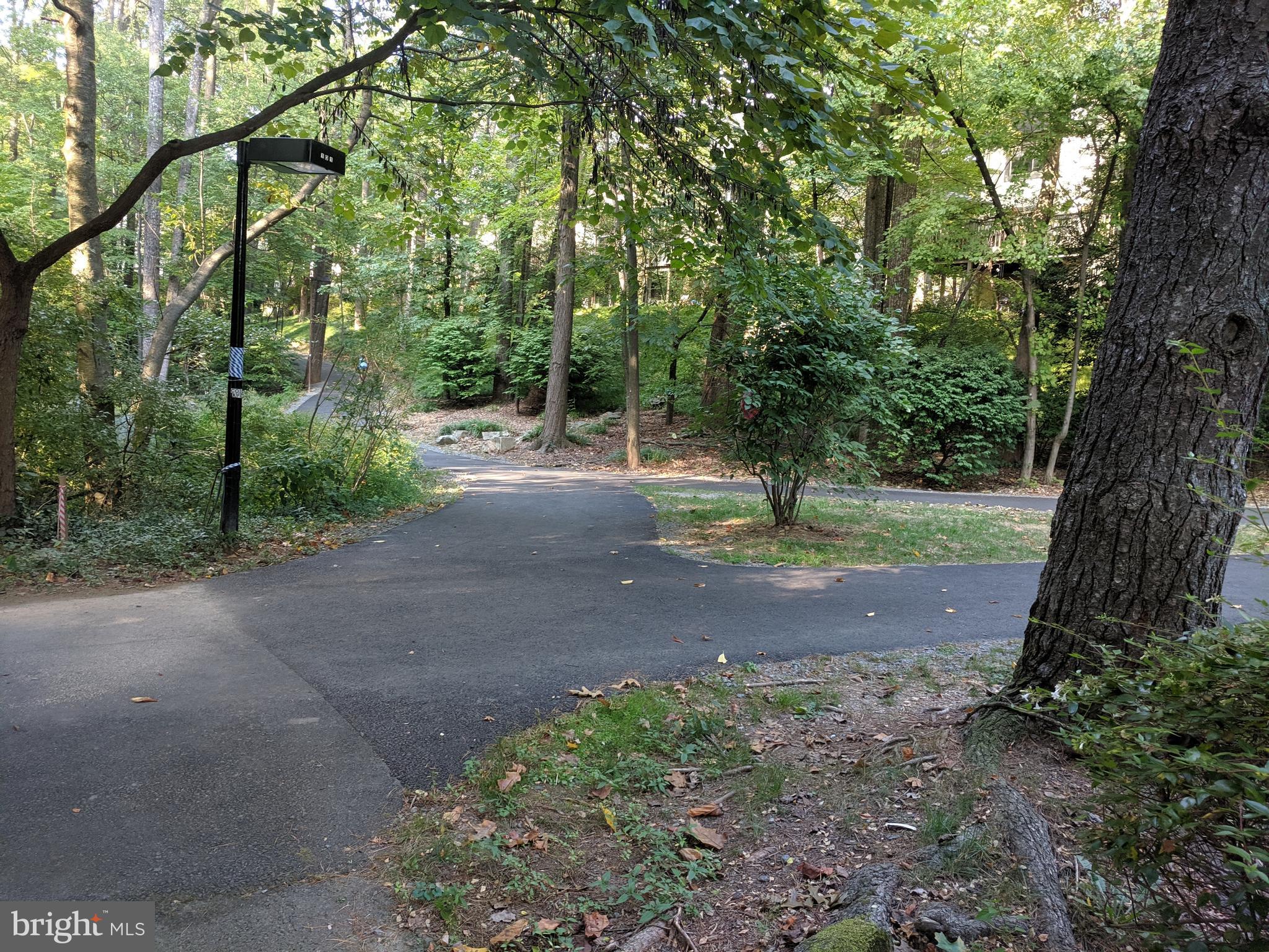 11268 Fairwind Way Reston, VA 20190 - Photo 42 of 51 55 miles of walking trails outside your door.