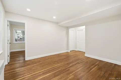 $999,888 | 1649 Lurting Avenue | Morris Park